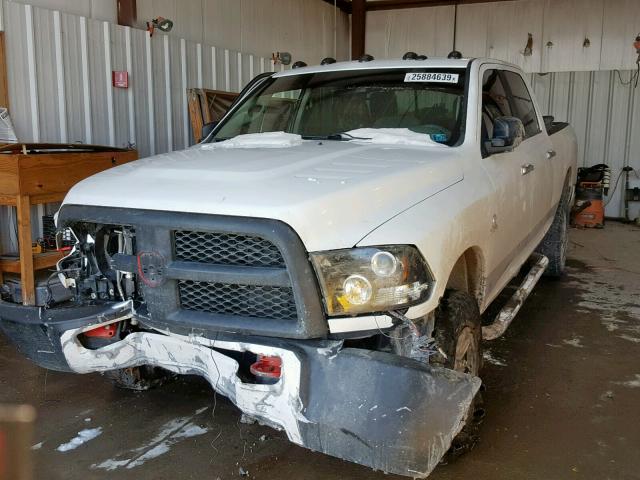 3C6UR5DLXFG606894 - 2015 RAM 2500 SLT WHITE photo 2