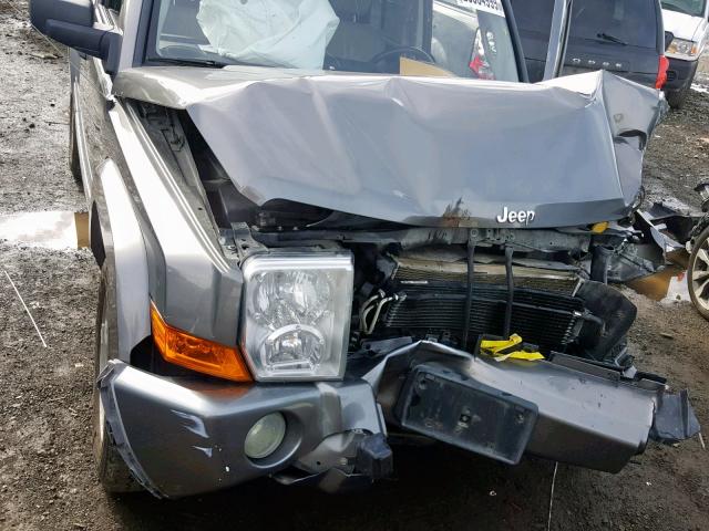 1J8HG58207C647923 - 2007 JEEP COMMANDER GRAY photo 7