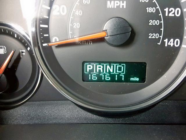 1J8HG58207C647923 - 2007 JEEP COMMANDER GRAY photo 8