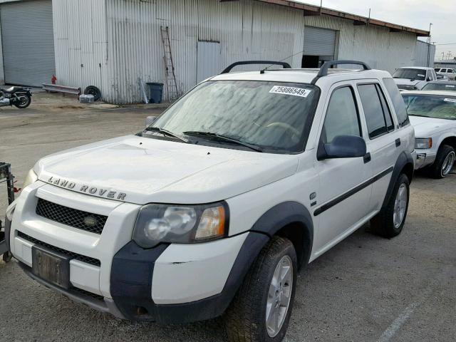 SALNE22254A404177 - 2004 LAND ROVER FREELANDER WHITE photo 2