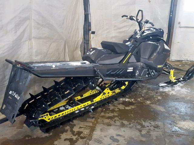 2BPSTDHEXHV000670 - 2017 SKI DOO MARINE LOT BLACK photo 4