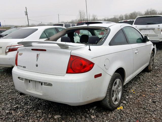 1G2AS18H597151245 - 2009 PONTIAC G5 WHITE photo 4