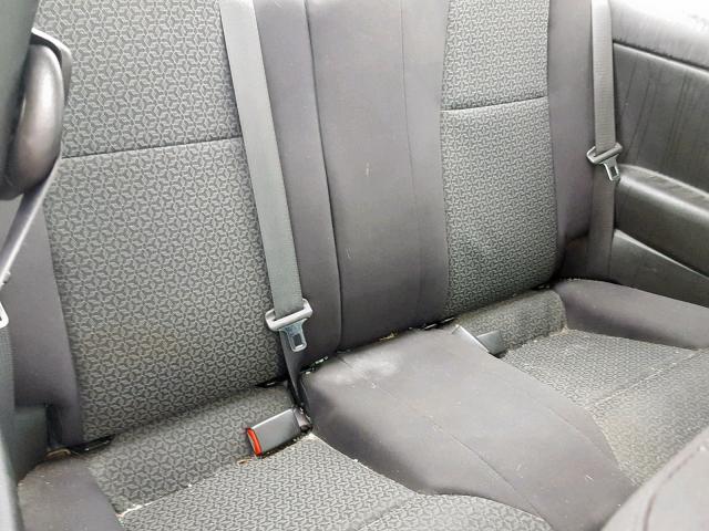 1G2AS18H597151245 - 2009 PONTIAC G5 WHITE photo 6