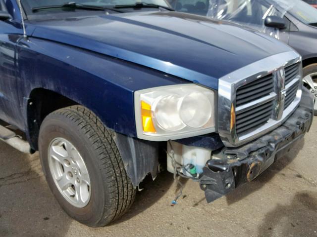 1D7HW48N36S645866 - 2006 DODGE DAKOTA QUA BLUE photo 9