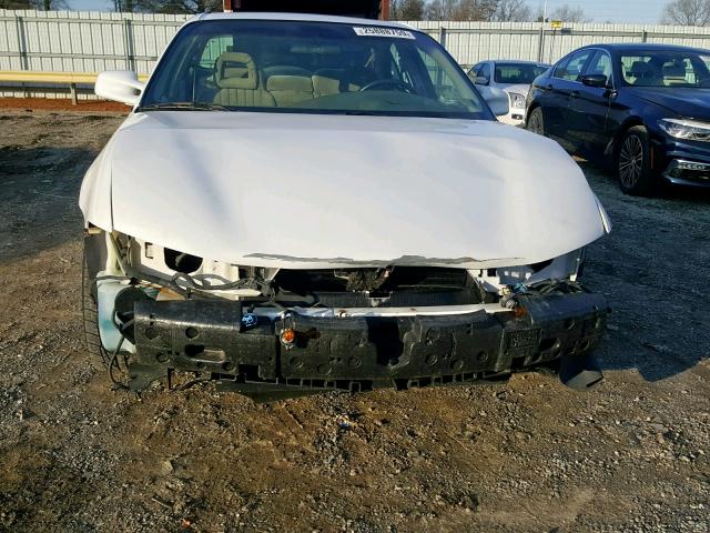 1G2WP52K9XF201067 - 1999 PONTIAC GRAND PRIX WHITE photo 9