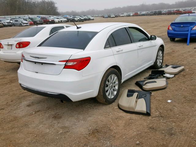 1C3CCBBBXDN584967 - 2013 CHRYSLER 200 TOURIN WHITE photo 4