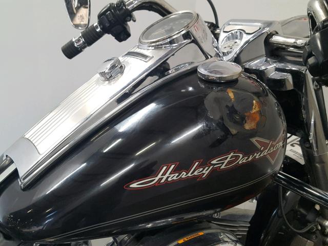 1HD1FB410BB676844 - 2011 HARLEY-DAVIDSON FLHR BLACK photo 11