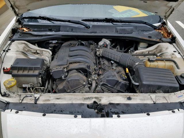 2D4FV47T26H416514 - 2006 DODGE MAGNUM SE WHITE photo 7