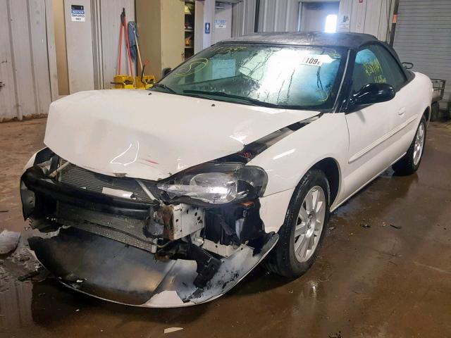 1C3EL75R75N602275 - 2005 CHRYSLER SEBRING GT WHITE photo 2