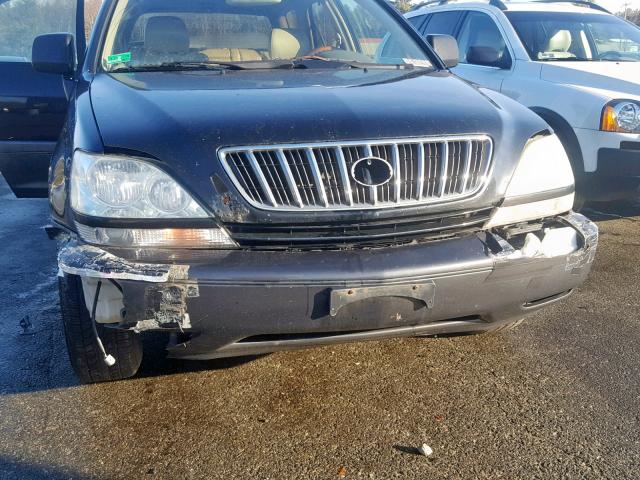 JTJHF10U220268820 - 2002 LEXUS RX 300 BLACK photo 9