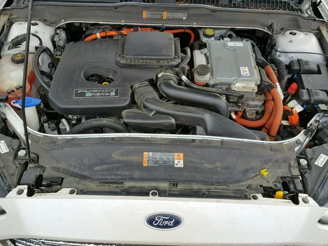 3FA6P0SU8FR245309 - 2015 FORD FUSION TIT WHITE photo 7