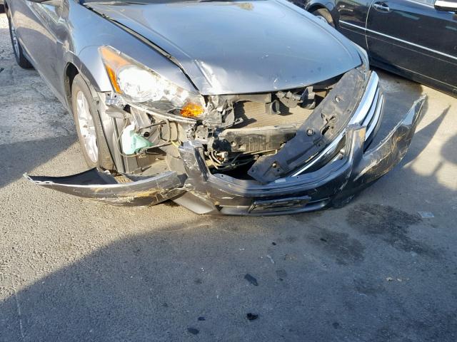 1HGCP2F49CA034131 - 2012 HONDA ACCORD LXP GRAY photo 9