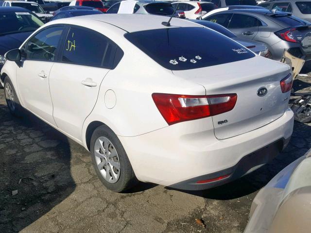 KNADN4A34C6070635 - 2012 KIA RIO EX WHITE photo 3