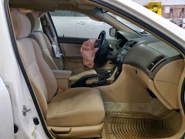 1HGCM56717A154158 - 2007 HONDA ACCORD EX WHITE photo 5