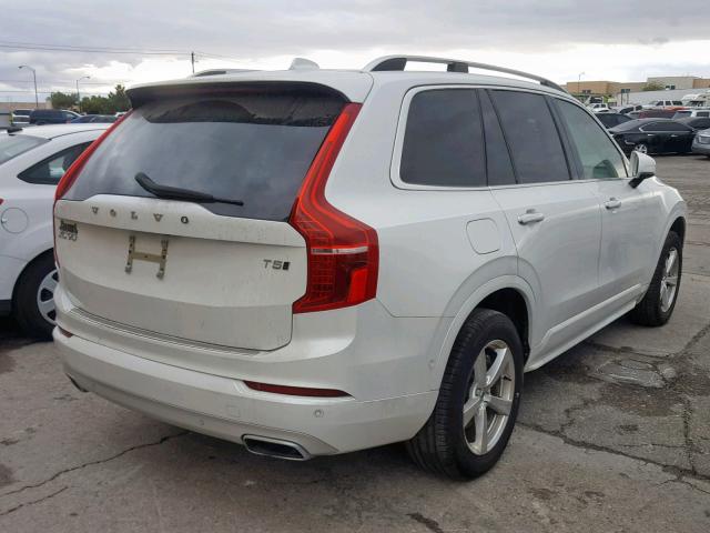 YV4102XKXH1112315 - 2017 VOLVO XC90 T5 WHITE photo 4