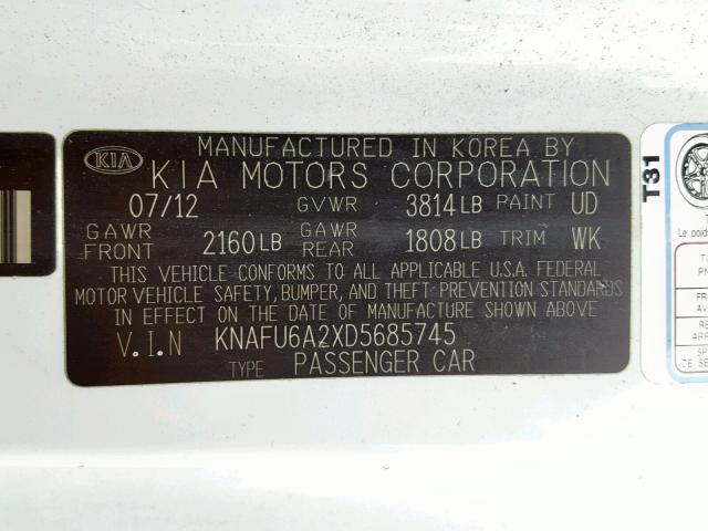 KNAFU6A2XD5685745 - 2013 KIA FORTE EX WHITE photo 10