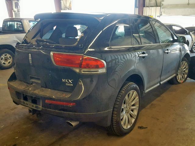 2LMDJ8JK8DBL37162 - 2013 LINCOLN MKX BLACK photo 4