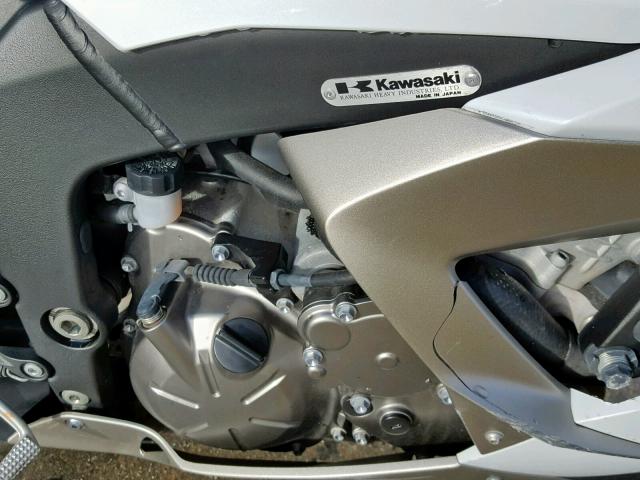 JKBZXJE1XHA025624 - 2017 KAWASAKI ZX636 E WHITE photo 7