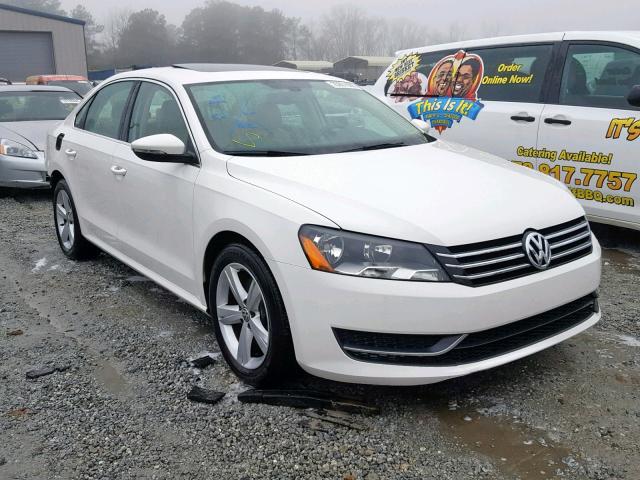 1VWBH7A37CC049358 - 2012 VOLKSWAGEN PASSAT SE WHITE photo 1