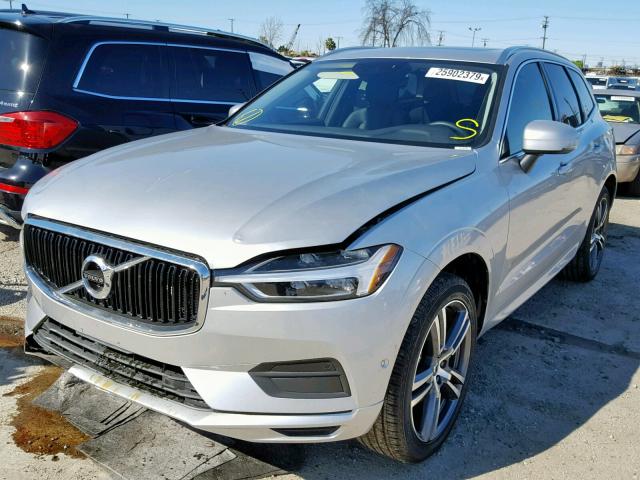 LYV102RK1JB101394 - 2018 VOLVO XC60 T5 SILVER photo 2