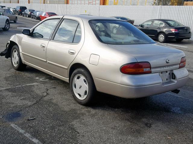 1N4BU31F2PC241042 - 1993 NISSAN ALTIMA XE BEIGE photo 3