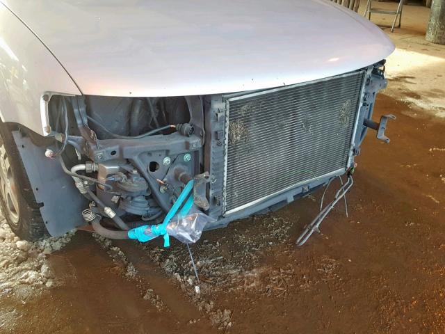 WVWWH23B1YE390570 - 2000 VOLKSWAGEN PASSAT GLX Gümüş foto 9