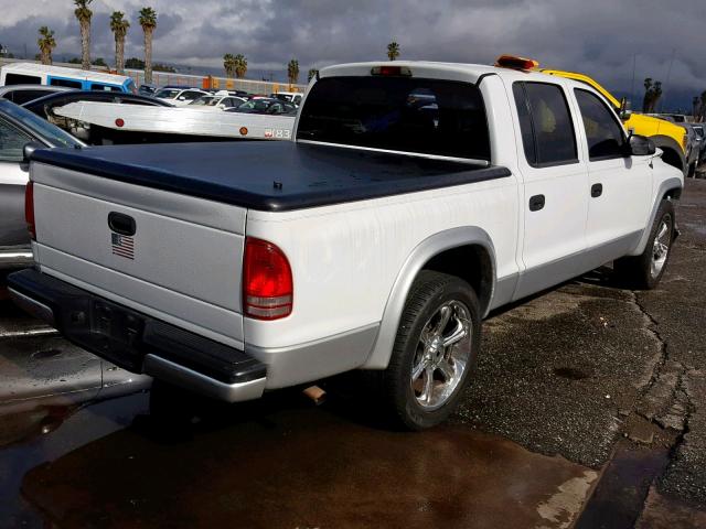 1D7HL48NX3S108044 - 2003 DODGE DAKOTA QUA WHITE photo 4