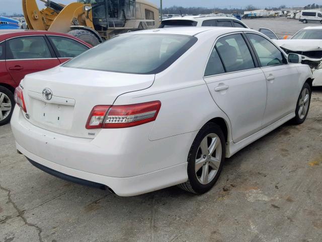 4T1BF3EKXAU539489 - 2010 TOYOTA CAMRY BASE WHITE photo 4