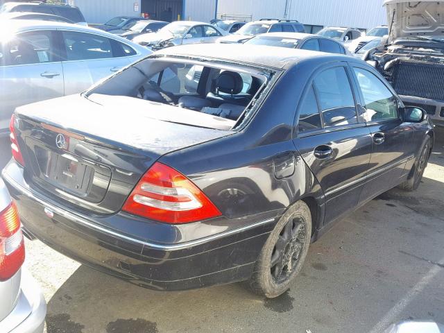 WDBRF40J44F493835 - 2004 MERCEDES-BENZ C 230K SPO BLACK photo 4