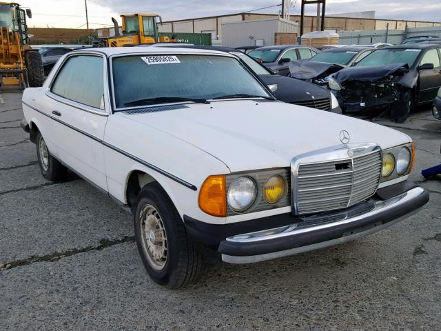 WDBAB53A3CB001490 - 1982 MERCEDES-BENZ 300 CDT WHITE photo 1