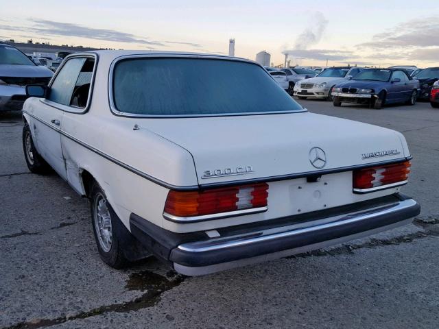 WDBAB53A3CB001490 - 1982 MERCEDES-BENZ 300 CDT WHITE photo 3