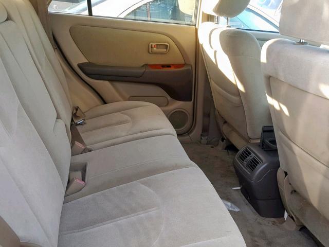 JT6GF10U7Y0056946 - 2000 LEXUS RX 300 CREAM photo 6