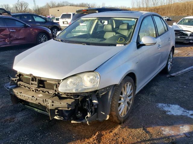 3VWRA71K28M164160 - 2008 VOLKSWAGEN JETTA WOLF SILVER photo 2