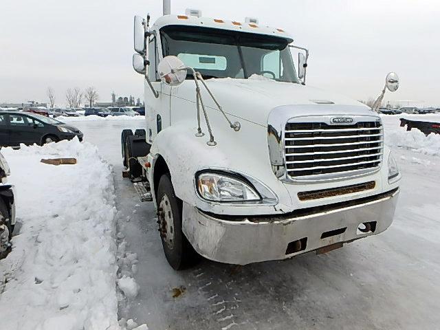 1FUJA6CV86LV26971 - 2006 FREIGHTLINER CONVENTION WHITE photo 1