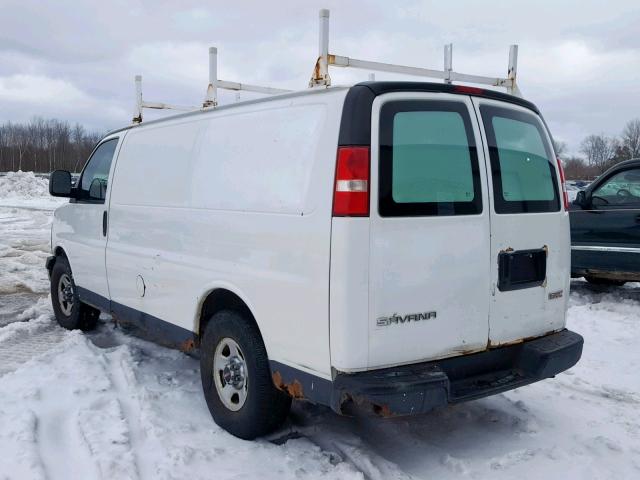 1GTFG15X531148354 - 2003 GMC SAVANA G15 WHITE photo 3