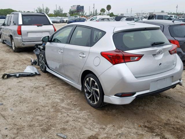 JTNKARJE2GJ520155 - 2016 TOYOTA SCION IM SILVER photo 3