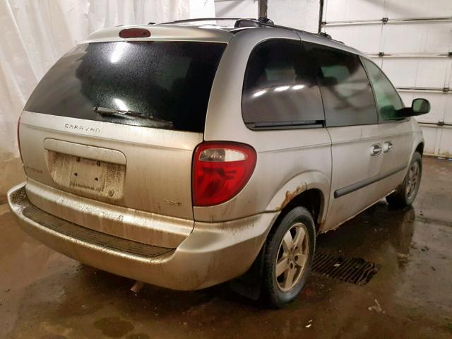 1D4GP45R15B277022 - 2005 DODGE CARAVAN SX SILVER photo 4