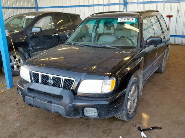 JF1SF65641H734835 - 2001 SUBARU FORESTER S შავი ფოტო 2