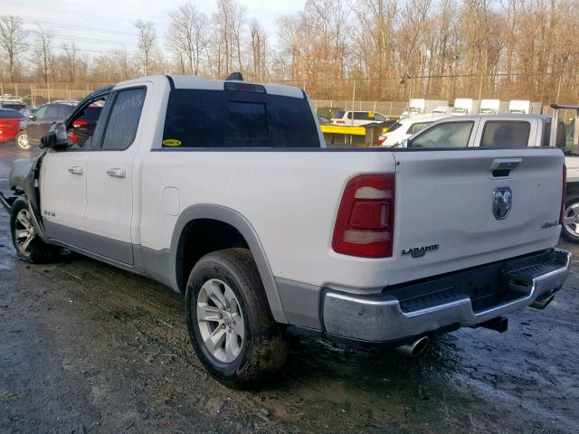 1C6SRFDT8KN528663 - 2019 RAM 1500 LARAM WHITE photo 3