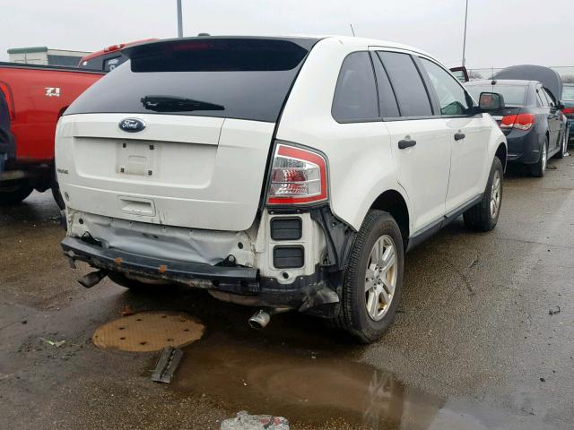 2FMDK3GC3ABA83562 - 2010 FORD EDGE SE WHITE photo 4