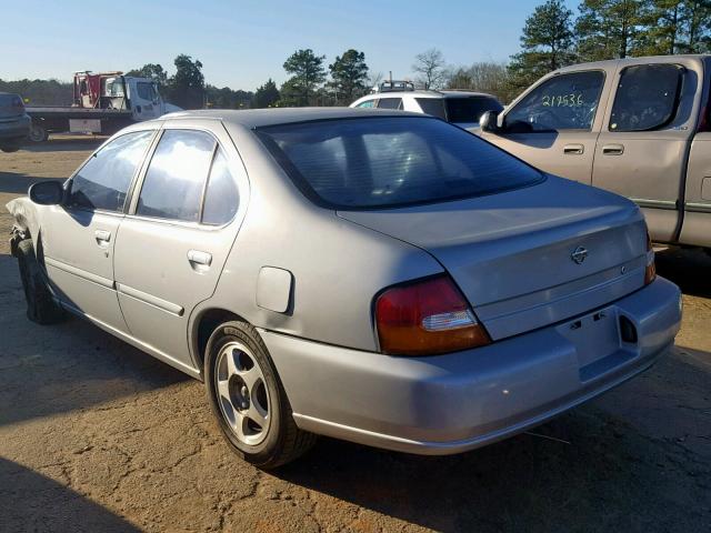 1N4DL01D4WC265236 - 1998 NISSAN ALTIMA XE SILVER photo 3