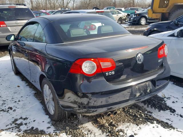 WVWAA71F67V029156 - 2007 VOLKSWAGEN EOS BASE BLACK photo 3