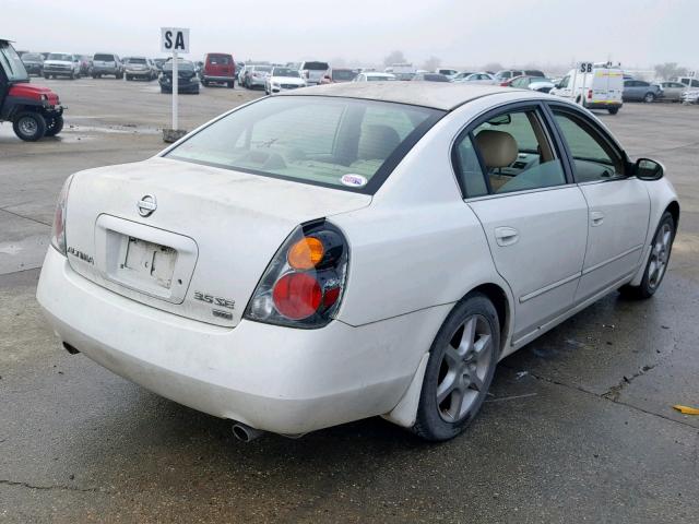 1N4BL11D22C194318 - 2002 NISSAN ALTIMA SE WHITE photo 4