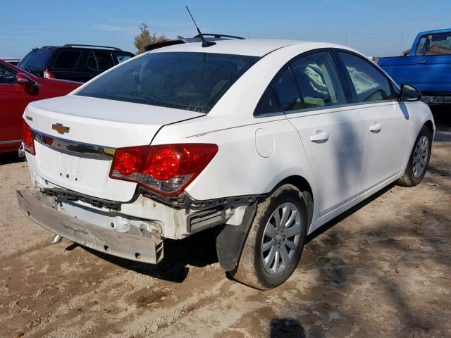 1G1PD5SH7B7296897 - 2011 CHEVROLET CRUZE LS WHITE photo 4