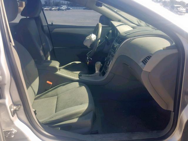 1G1ZB5E13BF227210 - 2011 CHEVROLET MALIBU LS SILVER photo 5