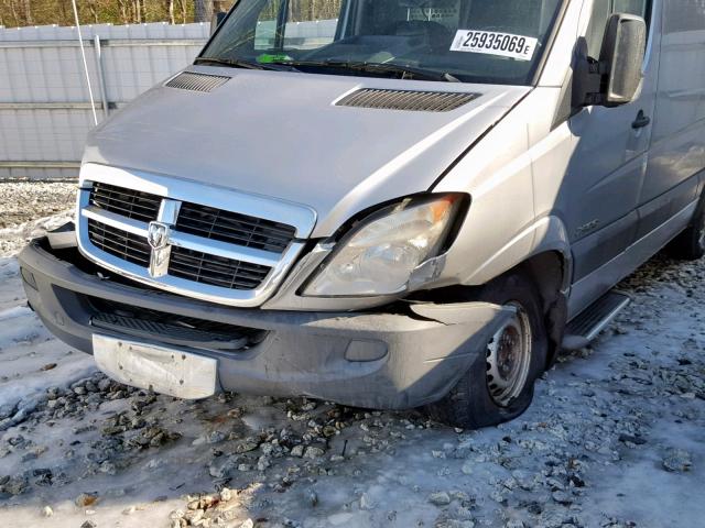 WD0PE745685252176 - 2008 DODGE SPRINTER 2 SILVER photo 9