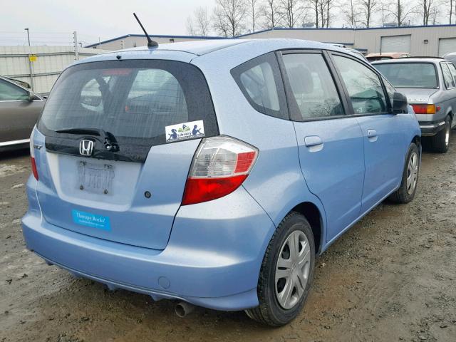 JHMGE8H27AC029790 - 2010 HONDA FIT BLUE photo 4