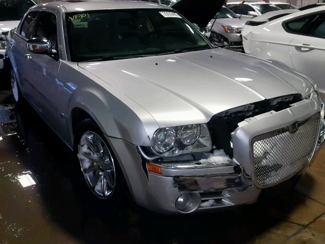 2C3AA63H35H528287 - 2005 CHRYSLER 300C SILVER photo 1