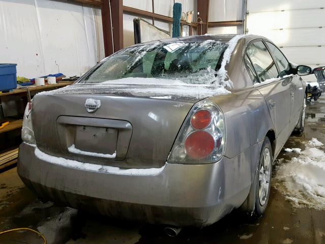 1N4BL11D35C345509 - 2005 NISSAN ALTIMA SE SILVER photo 4