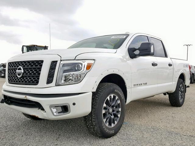 1N6AA1E53JN510775 - 2018 NISSAN TITAN SV WHITE photo 2